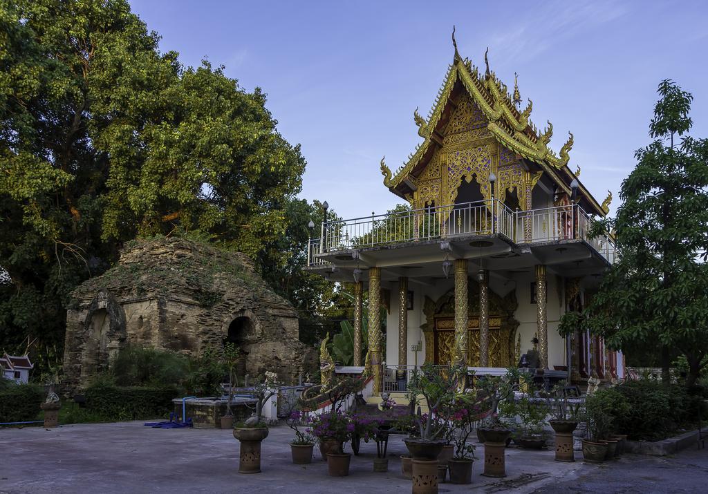 Walkinn Guesthouse 1 Chiang Mai Buitenkant foto