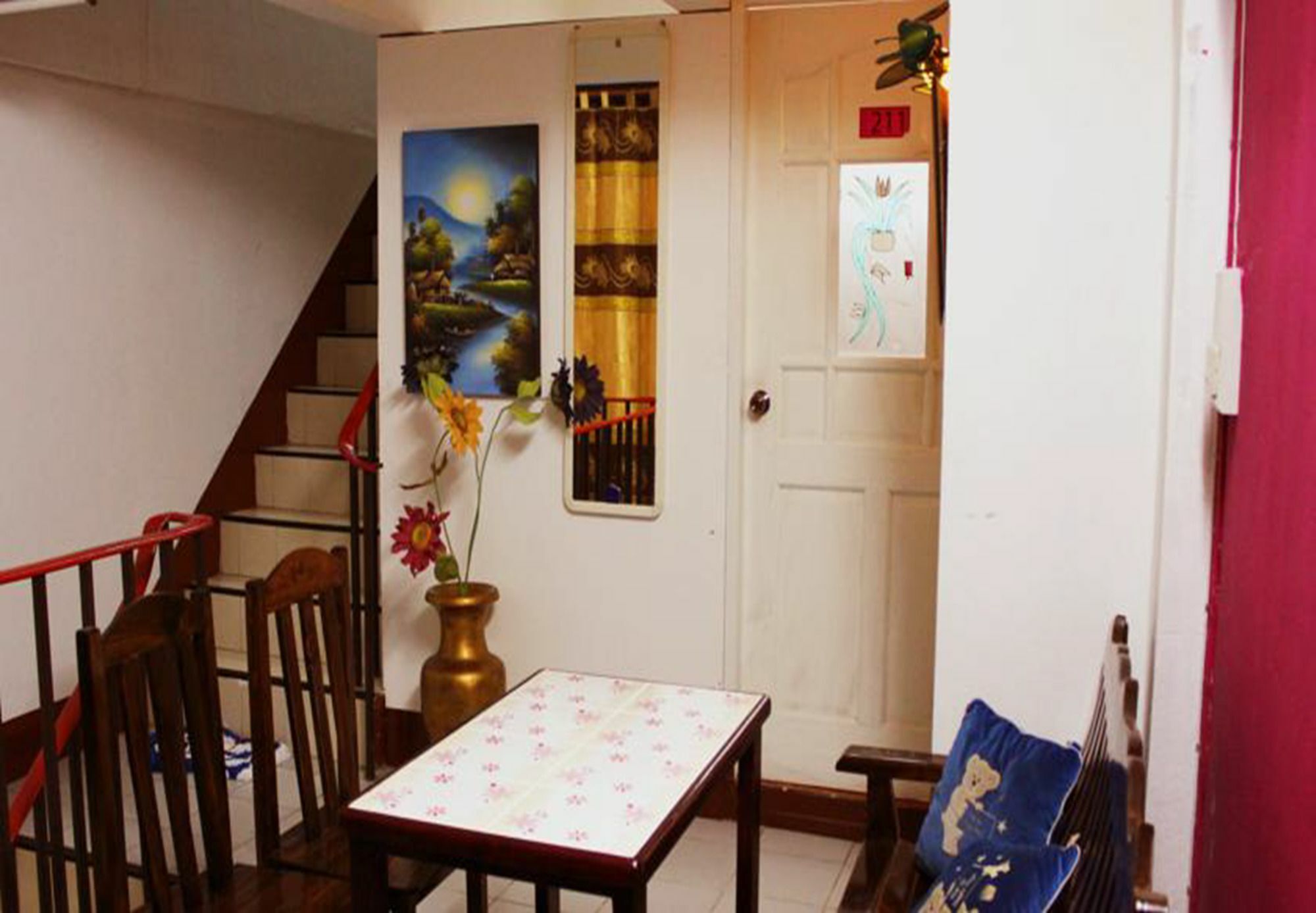 Walkinn Guesthouse 1 Chiang Mai Buitenkant foto